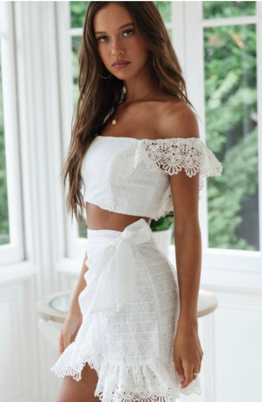 Eyelet two piece