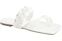 Load image into Gallery viewer, Beachy sandals
